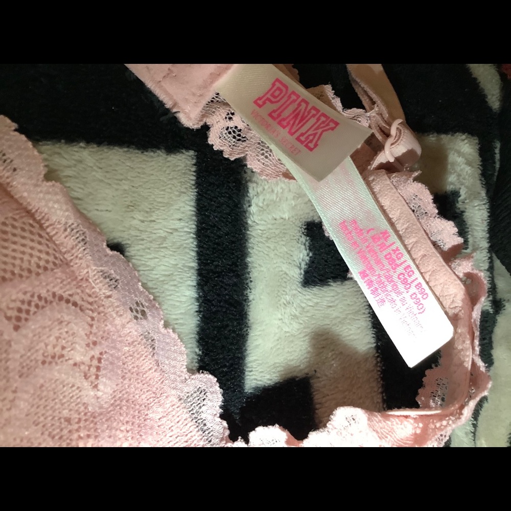 Vs pink - Picture 3 of 4